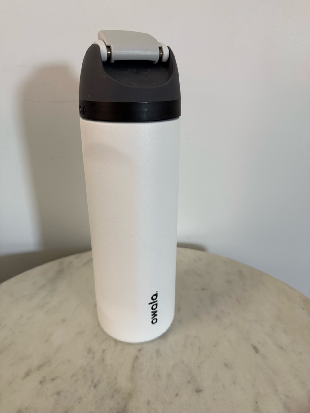 Owala 11296 24oz Stainless Steel FreeSip Water Bottle - White Black And Grey